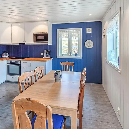 Lovely In With Sauna Feriehus *
